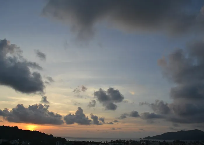 On Hill Residence Patong Phuket