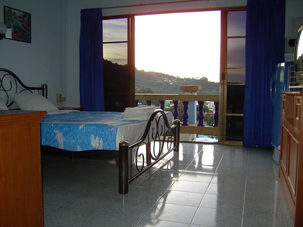 On Hill Phuket Hotel