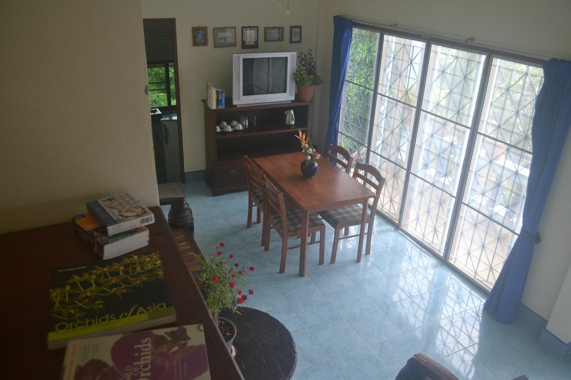 Hotel On Hill Phuket